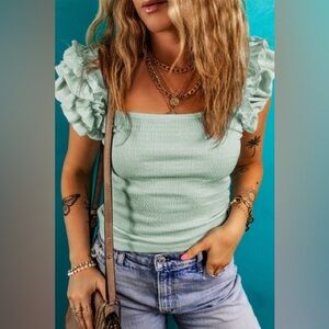 Kelsey- ruffle strap tank